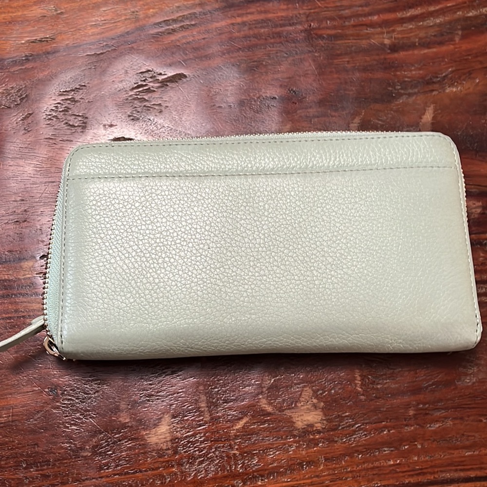 Kate Spade Wallet - Picture 3 of 3